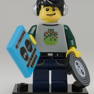 DJ, Series 8 (Complete Set with Stand and Accessories)